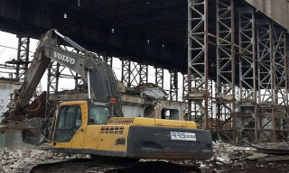 Демонтаж ангаров в Нерюнгри под ключ - стоимость от 1558 руб. | 2Землекопа-Нрю