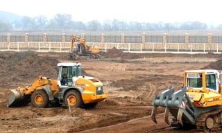 Планировка участка бульдозером в Нерюнгри от 935 руб. Цены за м2 - 2Землекопа-Нрю